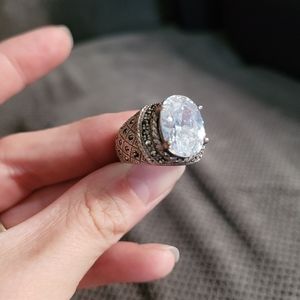 ⭐️Large Clear Stone & Sterling Ring⭐️